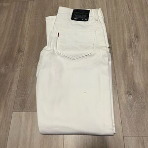 Levi’s White Slim Jeans